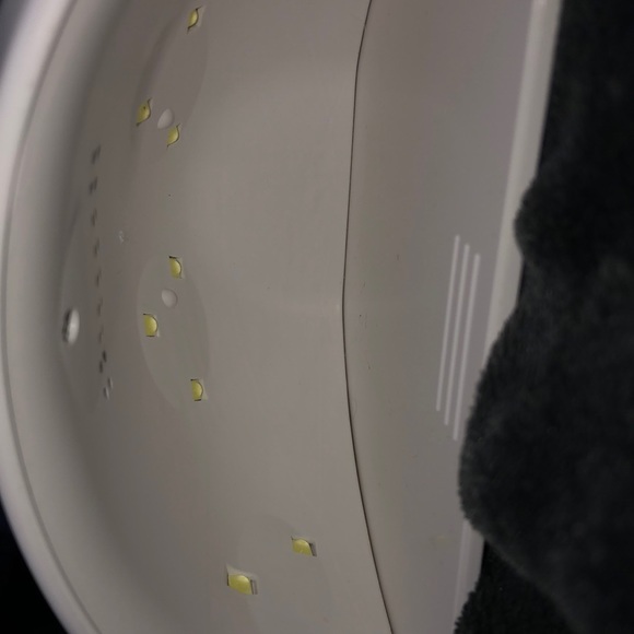 UV/LED NAIL LAMP! SWIPE➡️ - Picture 5 of 11